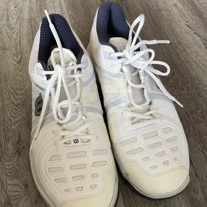 Wilson Men’s Size 10 Tennis Shoe